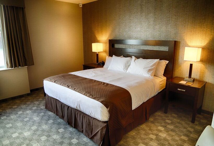 فندق Doubletree By Hilton Lawrenceburg