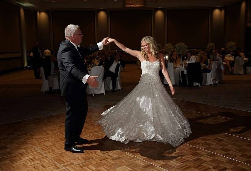 فندق Doubletree By Hilton Lawrenceburg