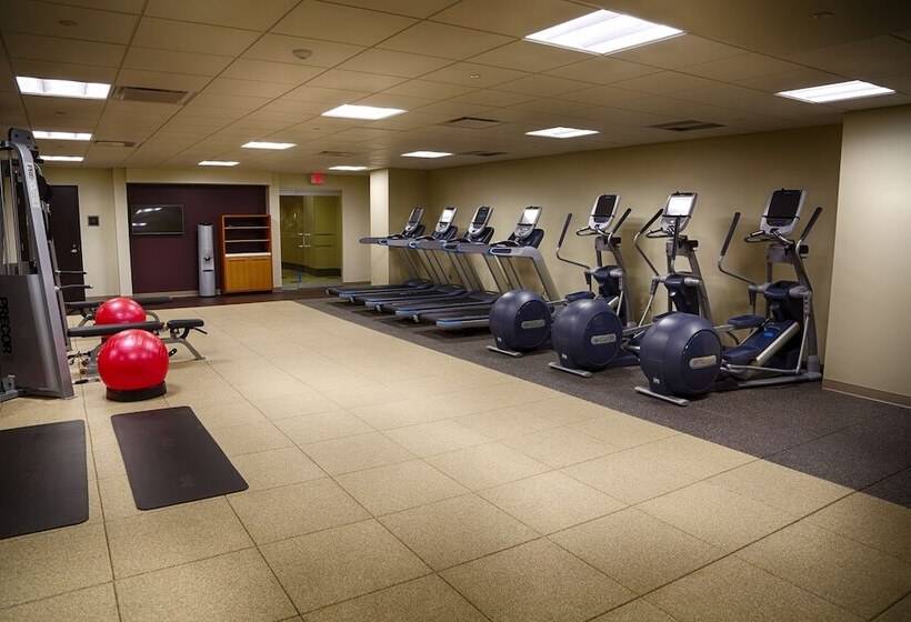 فندق Doubletree By Hilton Lawrenceburg