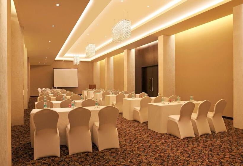 호텔 Doubletree By Hilton Punechinchwad