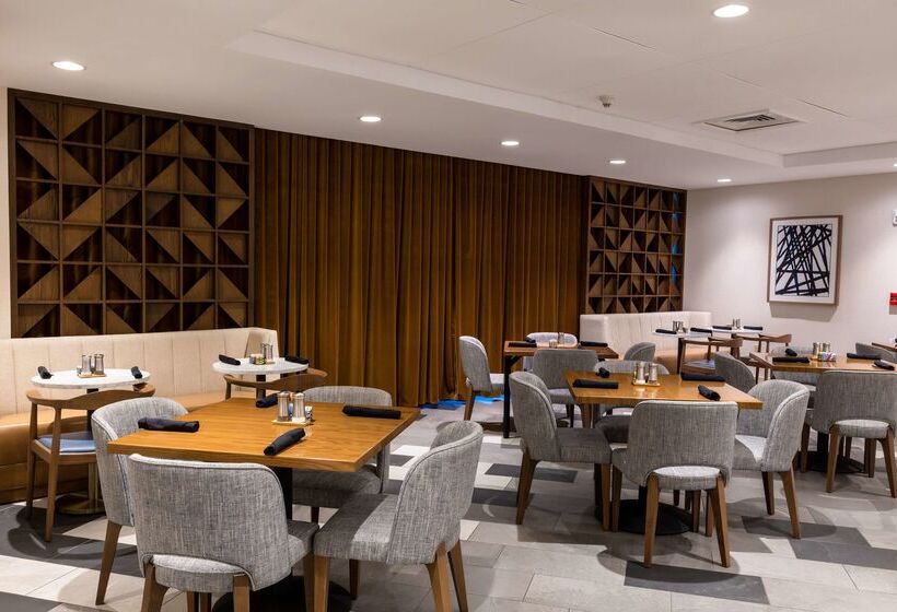 בית מלון כפרי Doubletree By Hilton Tinton Falls Eatontown