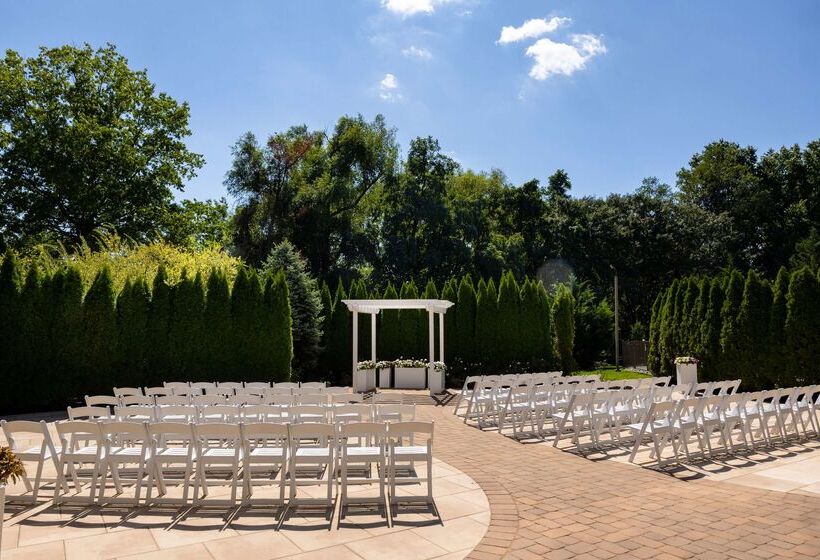 בית מלון כפרי Doubletree By Hilton Tinton Falls Eatontown