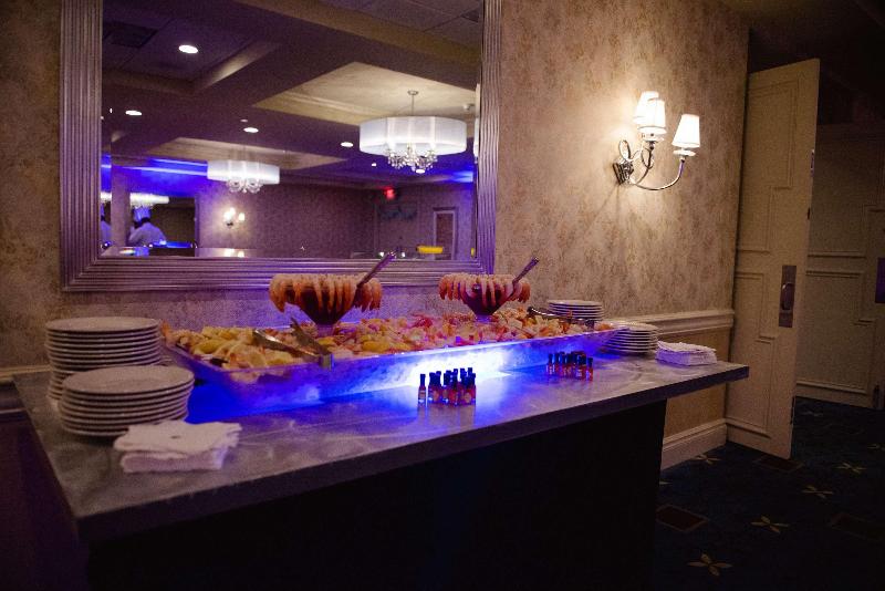 בית מלון כפרי Doubletree By Hilton Tinton Falls Eatontown
