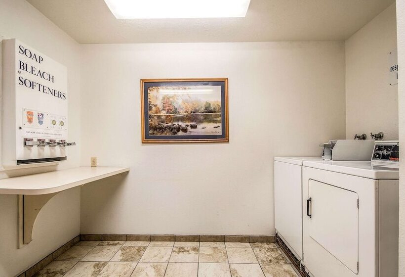 فندق Econo Lodge Corvallis Near University