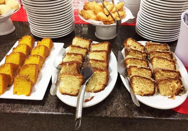 ホテル Larison Hotéis Economy