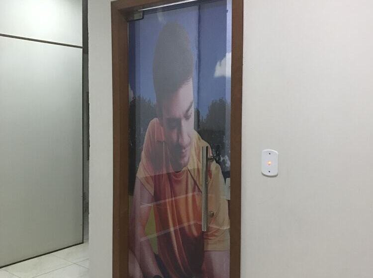 ホテル Larison Hotéis Economy