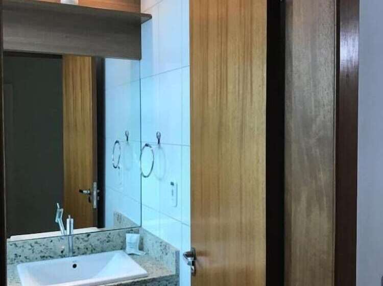 ホテル Larison Hotéis Economy