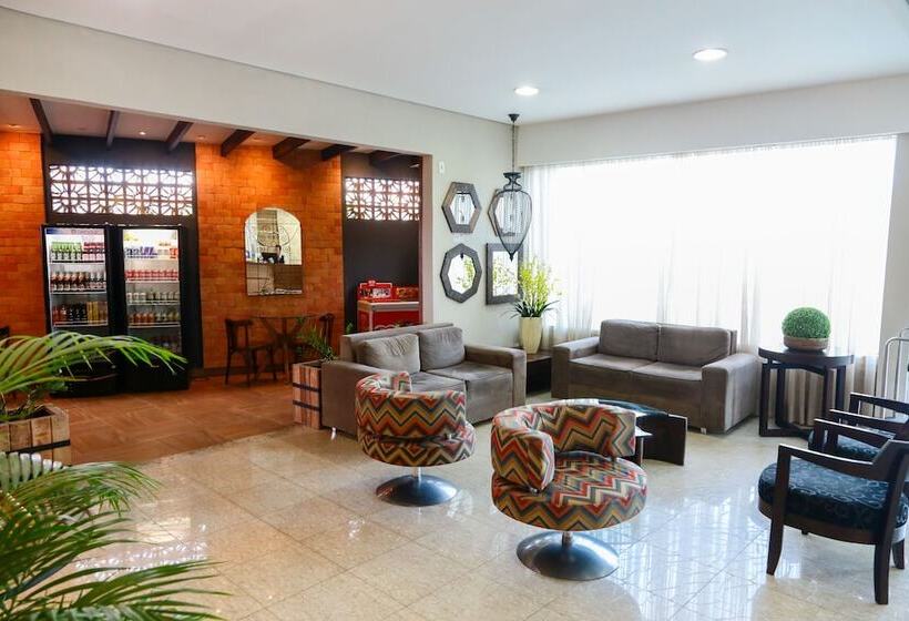 ホテル Larison Hotéis Economy