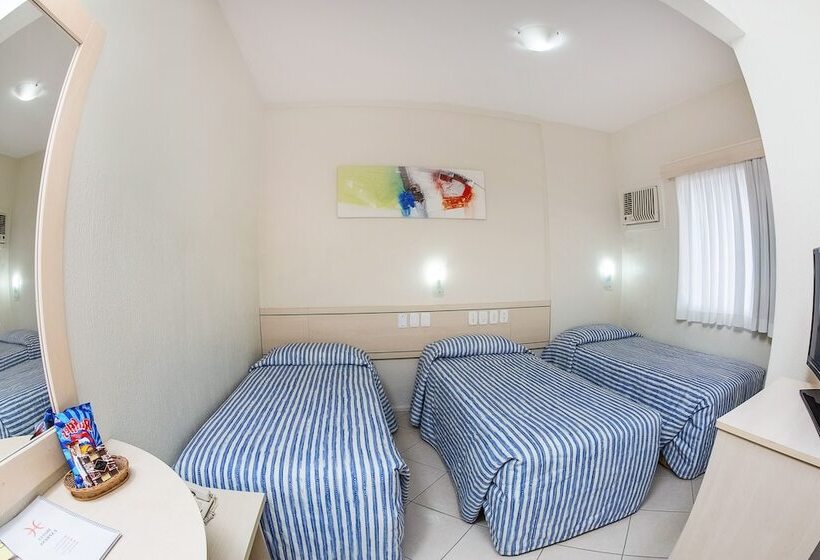 בית מלון כפרי Express Canoas