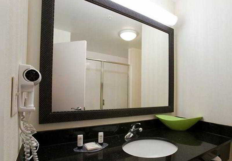 酒店 Fairfield Inn & Suites By Marriott Houston Conroe