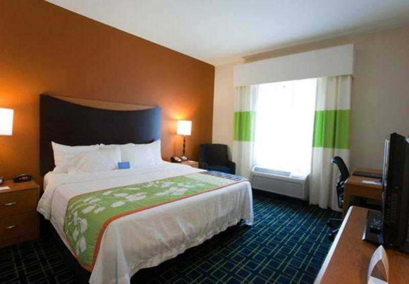 هتل Fairfield Inn & Suites By Marriott Houston Conroe