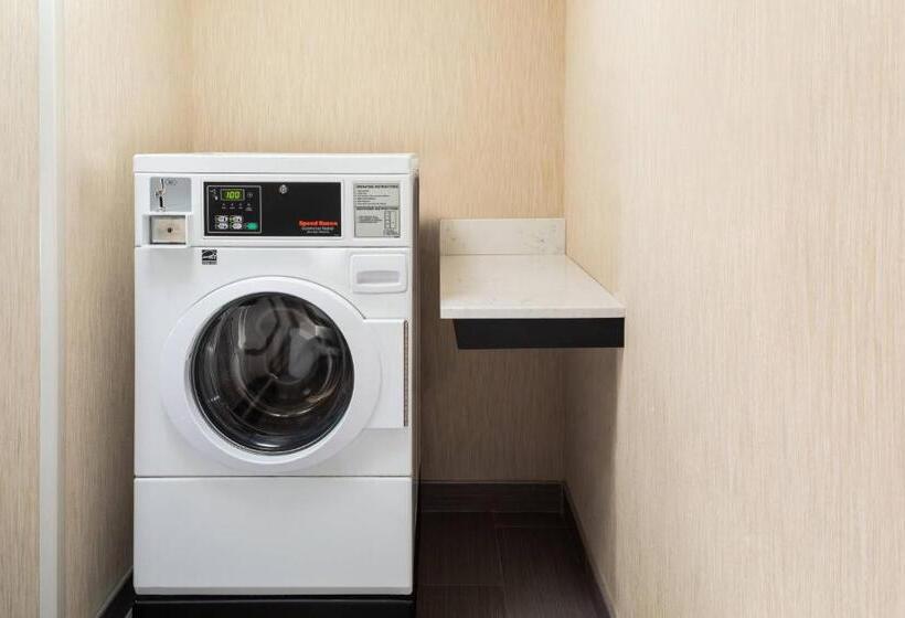 فندق Fairfield Inn & Suites By Marriott New York Staten Island