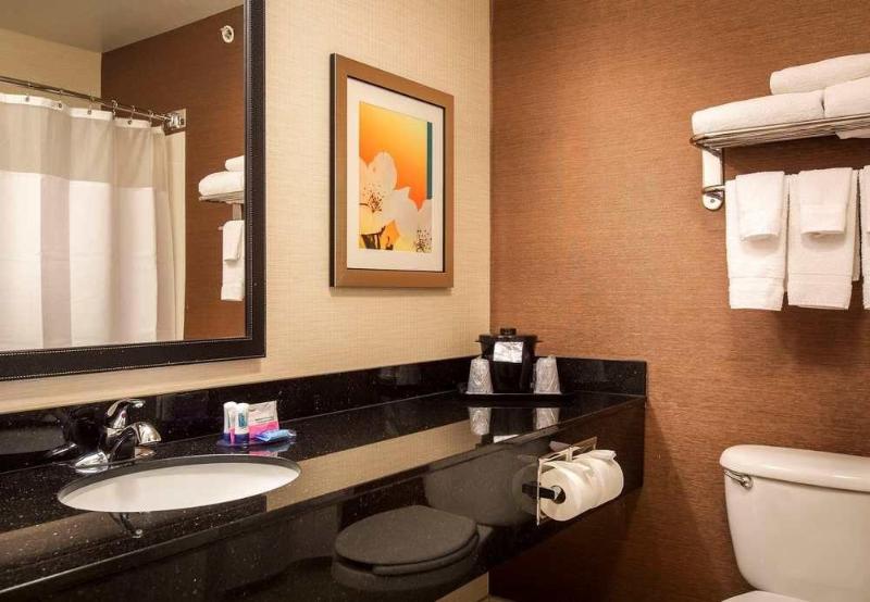 هتل Fairfield Inn By Marriott North Little Rock