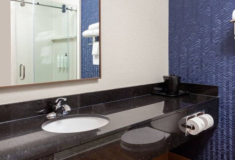 هتل Fairfield Inn By Marriott North Little Rock