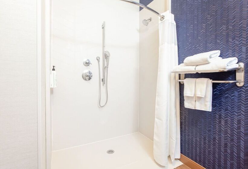 هتل Fairfield Inn By Marriott North Little Rock