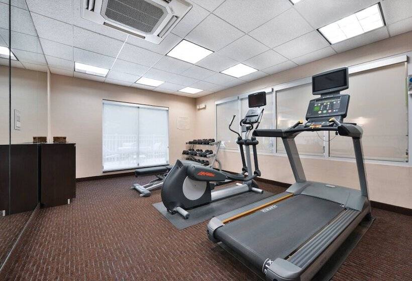 Отель Fairfield Inn And Suites By Marriott Asheboro