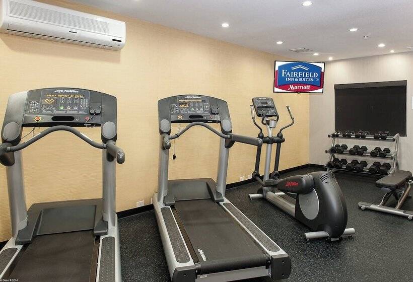 호텔 Fairfield Inn & Suites By Marriott Vernon