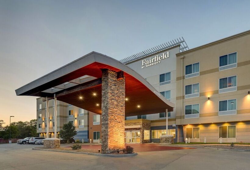 فندق Fairfield Inn And Suites Hutchinson