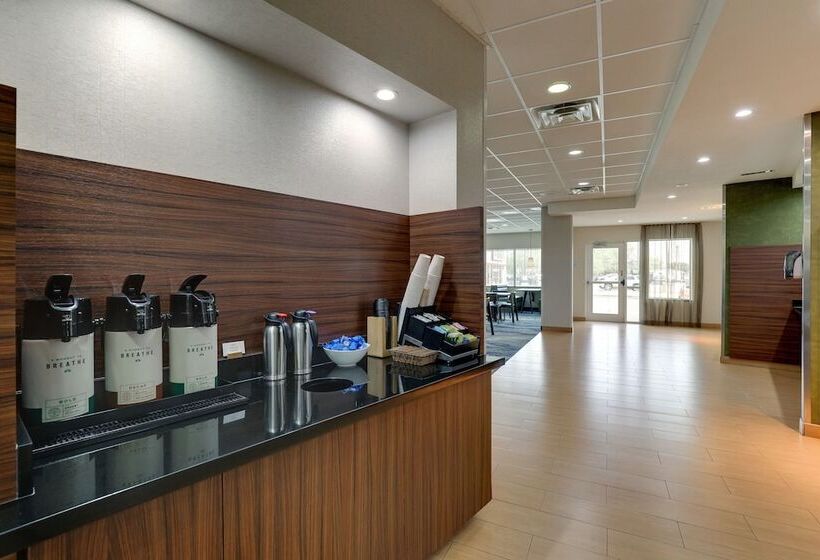 فندق Fairfield Inn And Suites Hutchinson