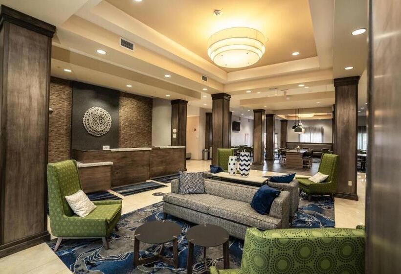 酒店 Fairfield Inn & Suites By Marriott Kearney