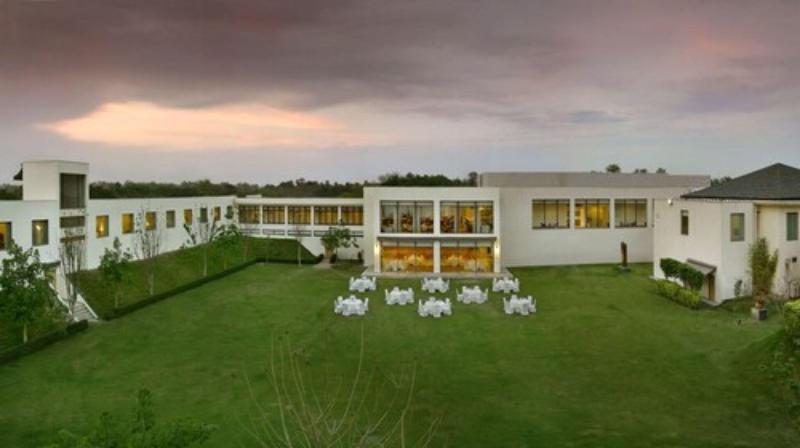 فندق Four Points By Sheraton New Delhi, Airport Highway