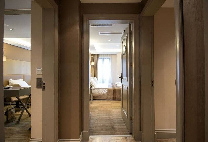 ホテル Gk Regency Suites