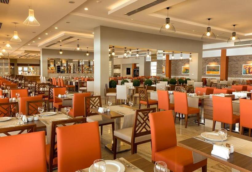 هتل Grand Park Lara