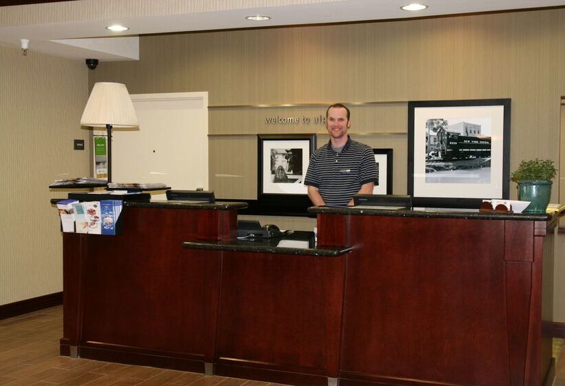 فندق Hampton Inn Alpine