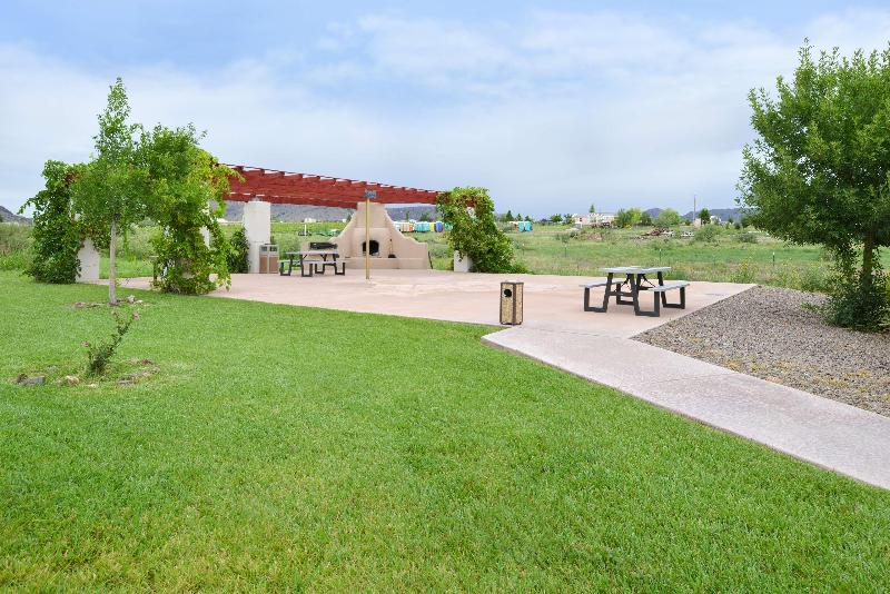 فندق Hampton Inn Alpine