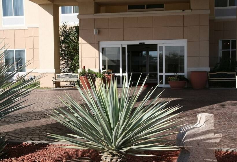 فندق Hampton Inn Alpine