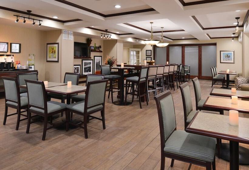 فندق Hampton Inn Alpine