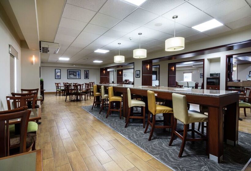 فندق Hampton Inn By Hilton San Juan Del Rio