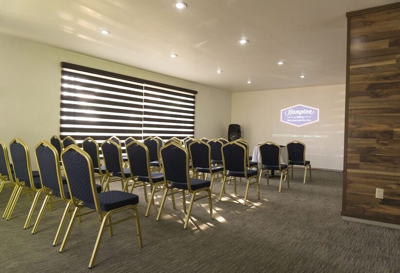 فندق Hampton Inn By Hilton San Juan Del Rio