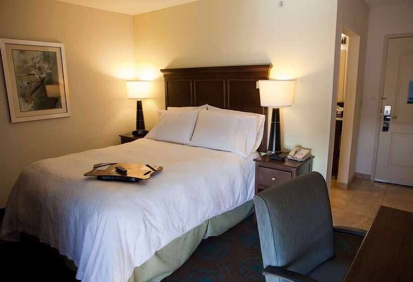 فندق Hampton Inn Colby