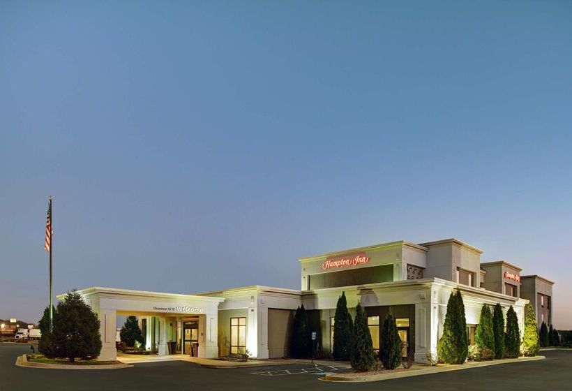 فندق Hampton Inn Farmington