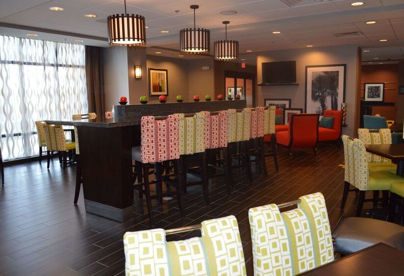 호텔 Hampton Inn Foley