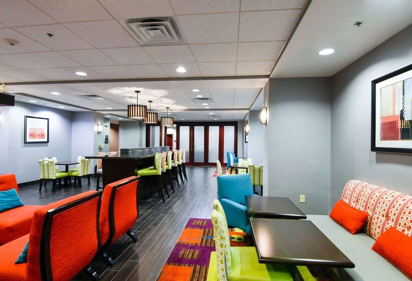 호텔 Hampton Inn Foley