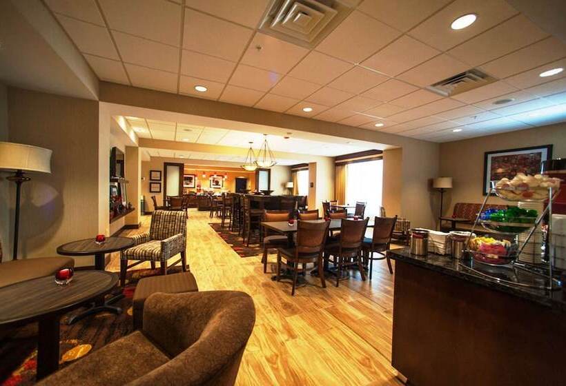 فندق Hampton Inn By Hilton Fort Morgan