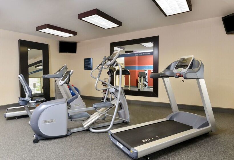 فندق Hampton Inn Muscatine