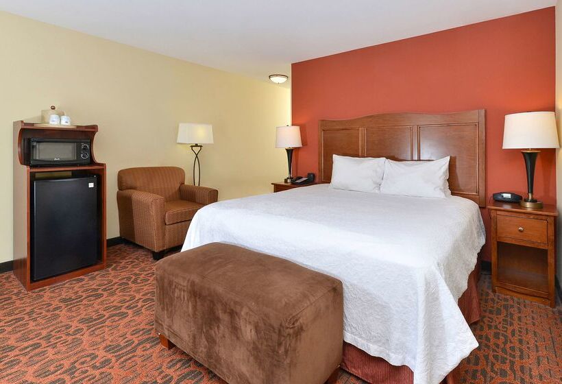 فندق Hampton Inn Muscatine