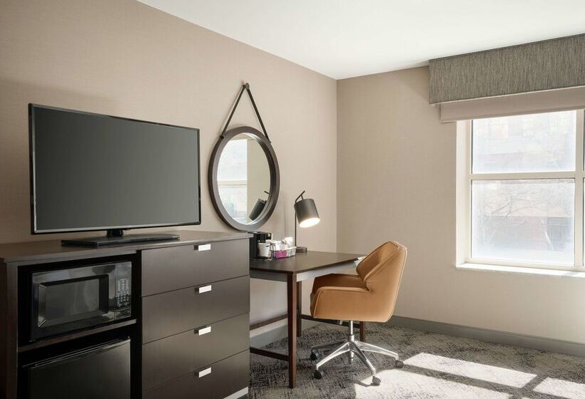 בית מלון כפרי Hampton Inn Portland Downtownwaterfront