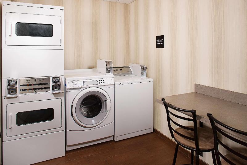 בית מלון כפרי Hampton Inn Portland Downtownwaterfront