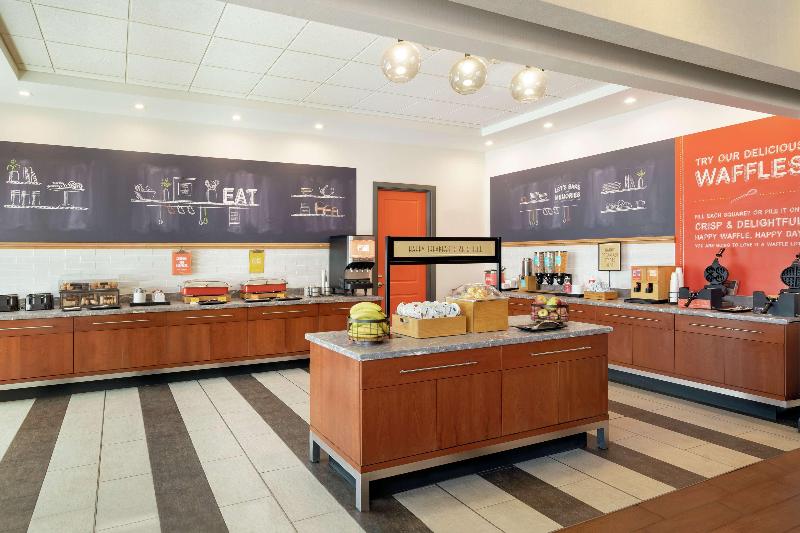 בית מלון כפרי Hampton Inn Portland Downtownwaterfront