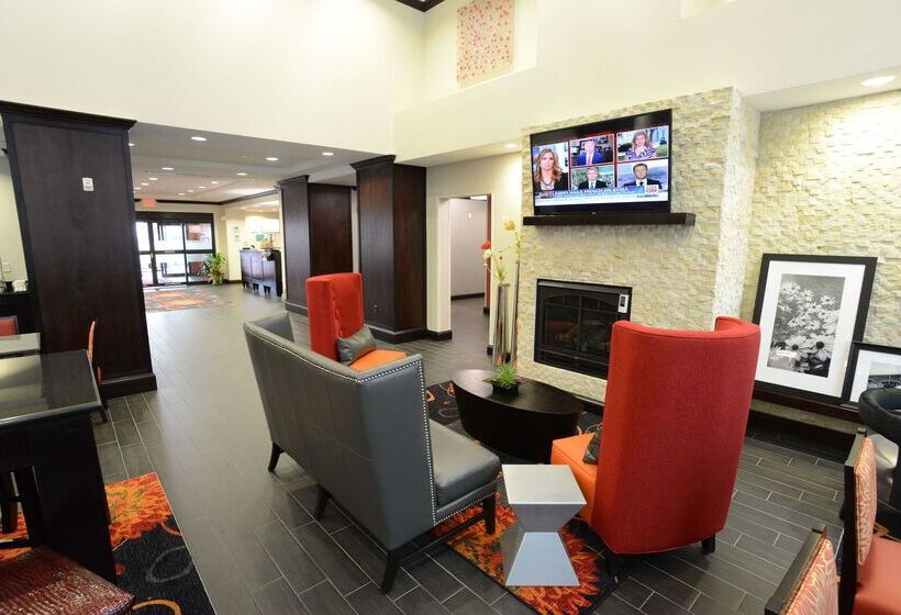 فندق Hampton Inn & Suites Albany At Albany Mall