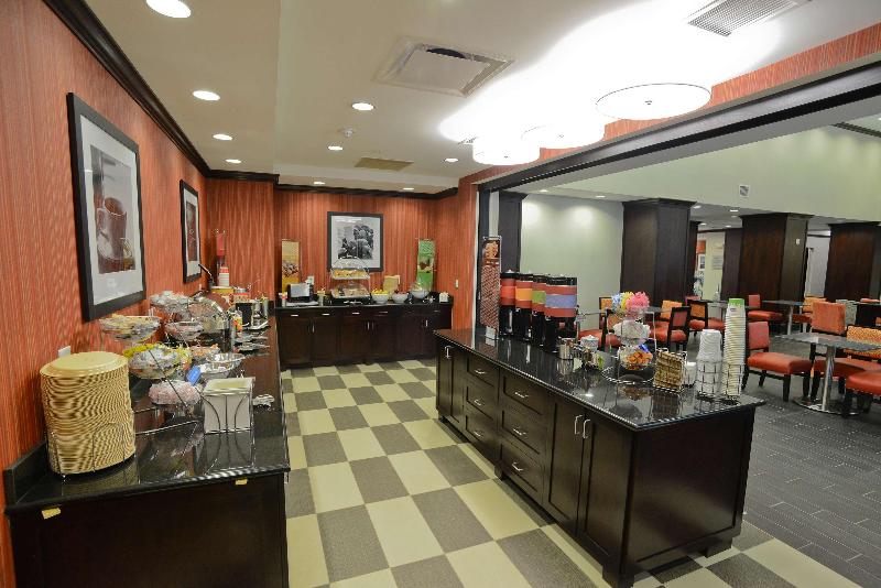 فندق Hampton Inn & Suites Albany At Albany Mall