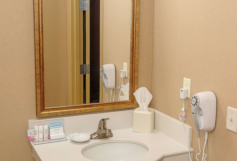 فندق Hampton Inn & Suites Brookings