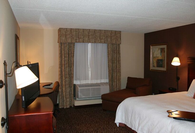 فندق Hampton Inn & Suites Brookings