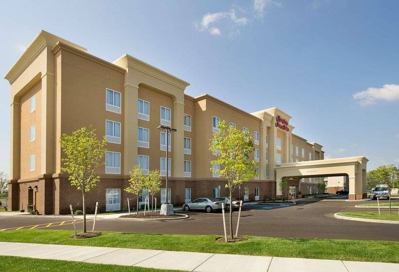 Отель Hampton Inn & Suites Buffalo Airport