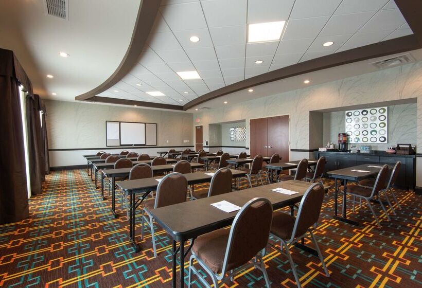 בית מלון כפרי Hampton Inn & Suites Clarksville