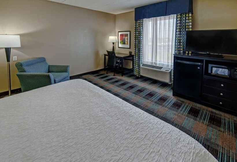 فندق Hampton Inn & Suites Clarksville